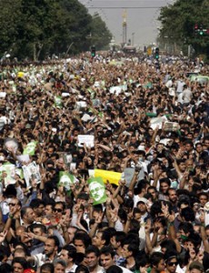 The movement in Iran today needs to widen into a challenge led by Iran\'s working class, like that which toppled the Shah in 1979